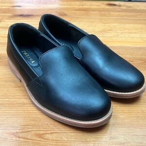Portland Leather Black Loafers patina size 5.5/35